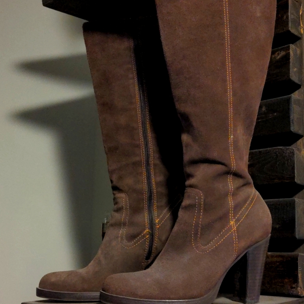 🔥LNWOT, Women's Size 9M, Leather Upper Boots